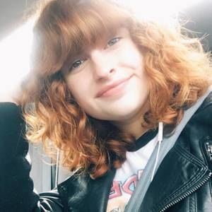 Meet your Posher, Lily